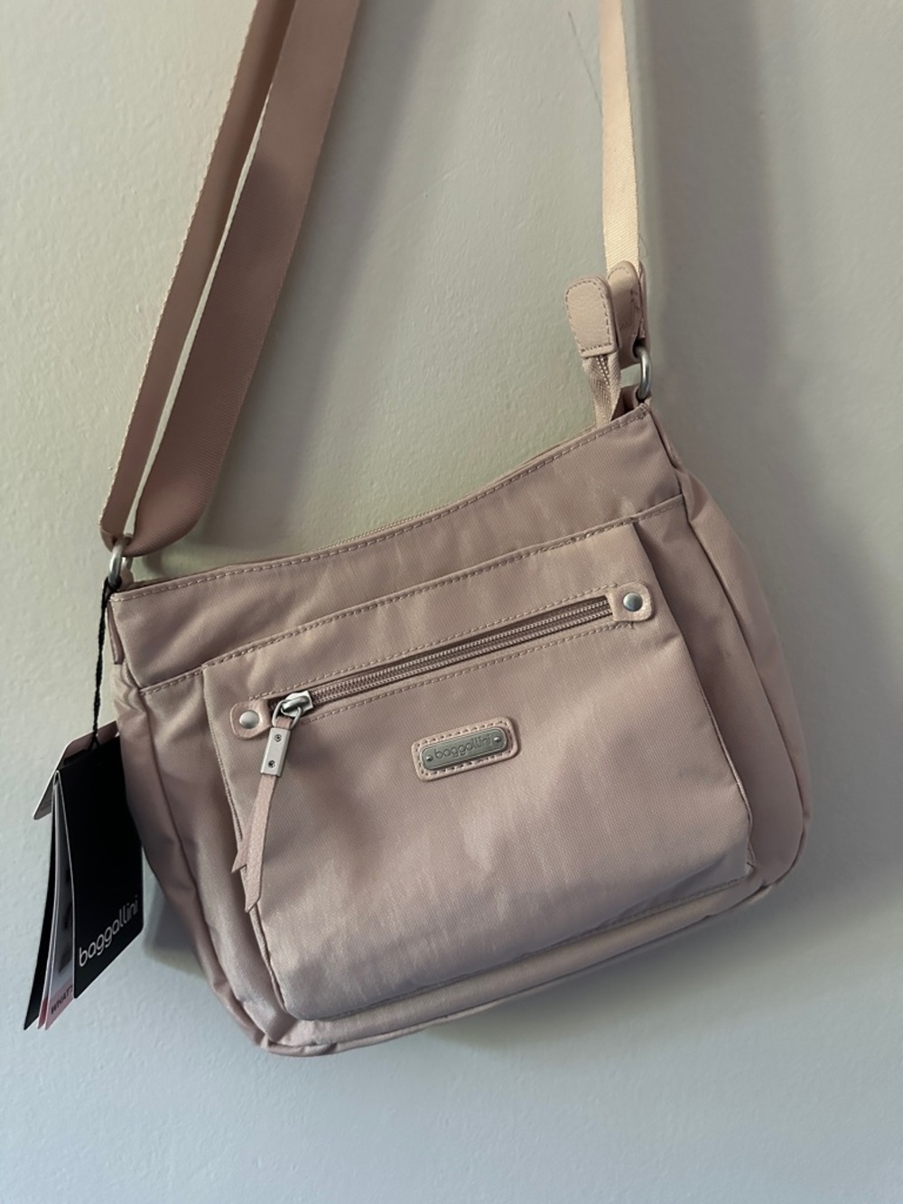 Baggallini Uptown Bagg w/ wristlet - Picture 4 of 7